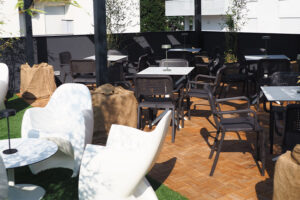 Ampia gamma di arredamenti contract per bar, ristoranti e locali a Vicenza e provincia