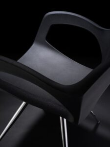 Sedia in polietilene Pepper dettaglio 